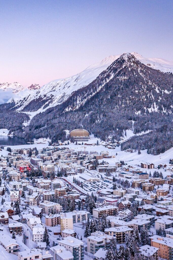 limousine-service-davos-service-ribbon-683x1024